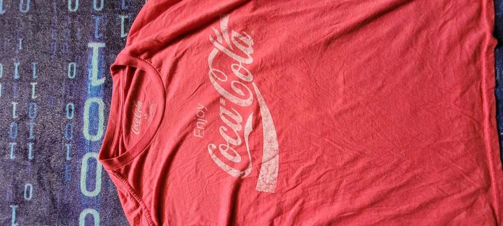 Coca-Cola Graphic T-Shirt Size Large Red Enjoy Logo